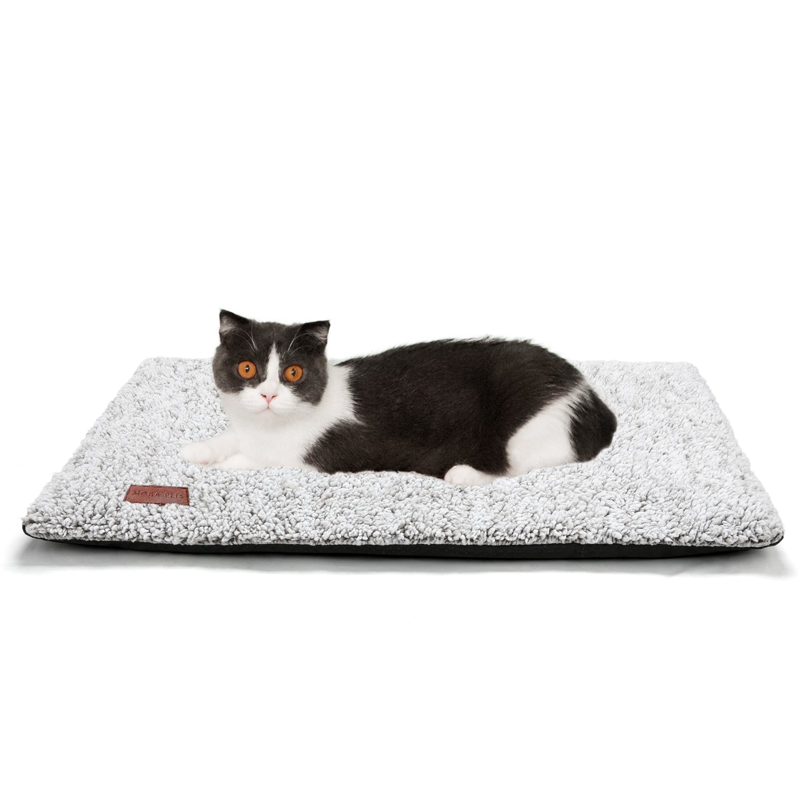 Self heating pet sales mat